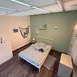 Themenzimmer Cozy Naehe Hauptbahnhof Homestay Duisburg
